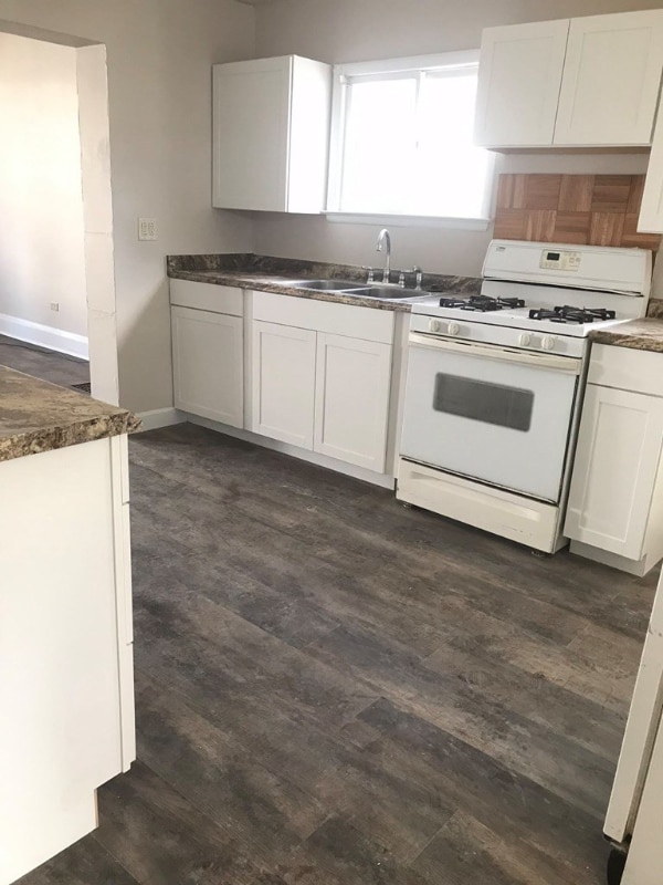 Building Photo - 104 N 8th St