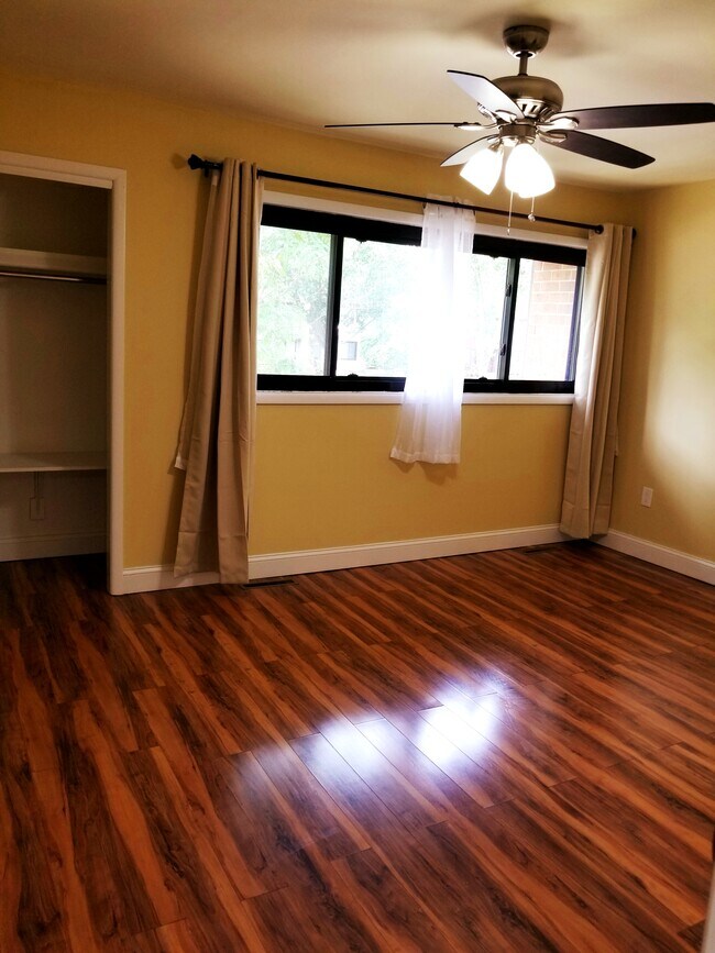 810 Twin Rivers Dr N, East Windsor, NJ 08520 Townhome Rentals in East