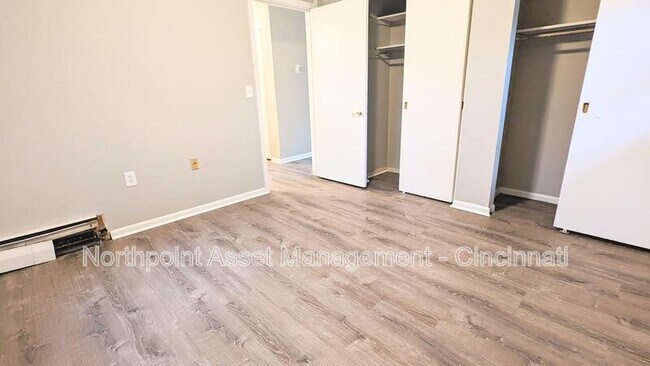 Foto del edificio - 3599 Schwartze Ave