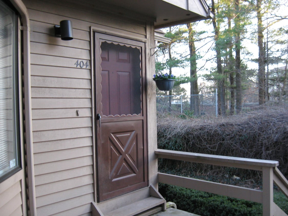 Front entrance - 210 Treadwell St