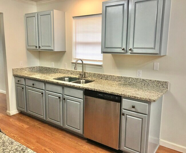 Cocina - 1015 Coleman St SW