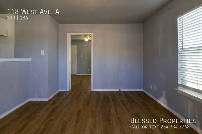 Foto del edificio - 118 West Ave. A-