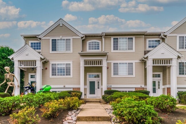 Foto del edificio - 1719 Sienna Ct