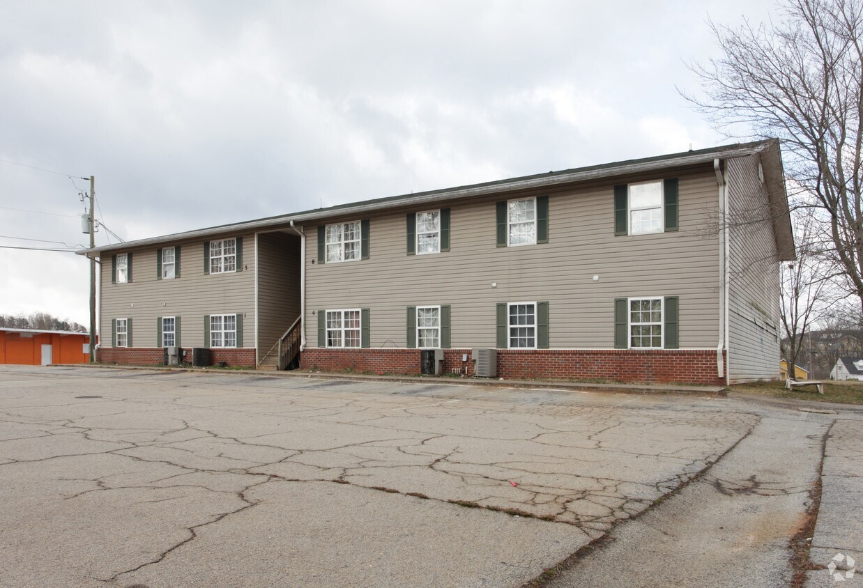 650 Tate St, Gainesville, GA 30501 Apartments in Gainesville, GA