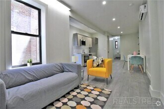 Building Photo - 1259 Lincoln Pl