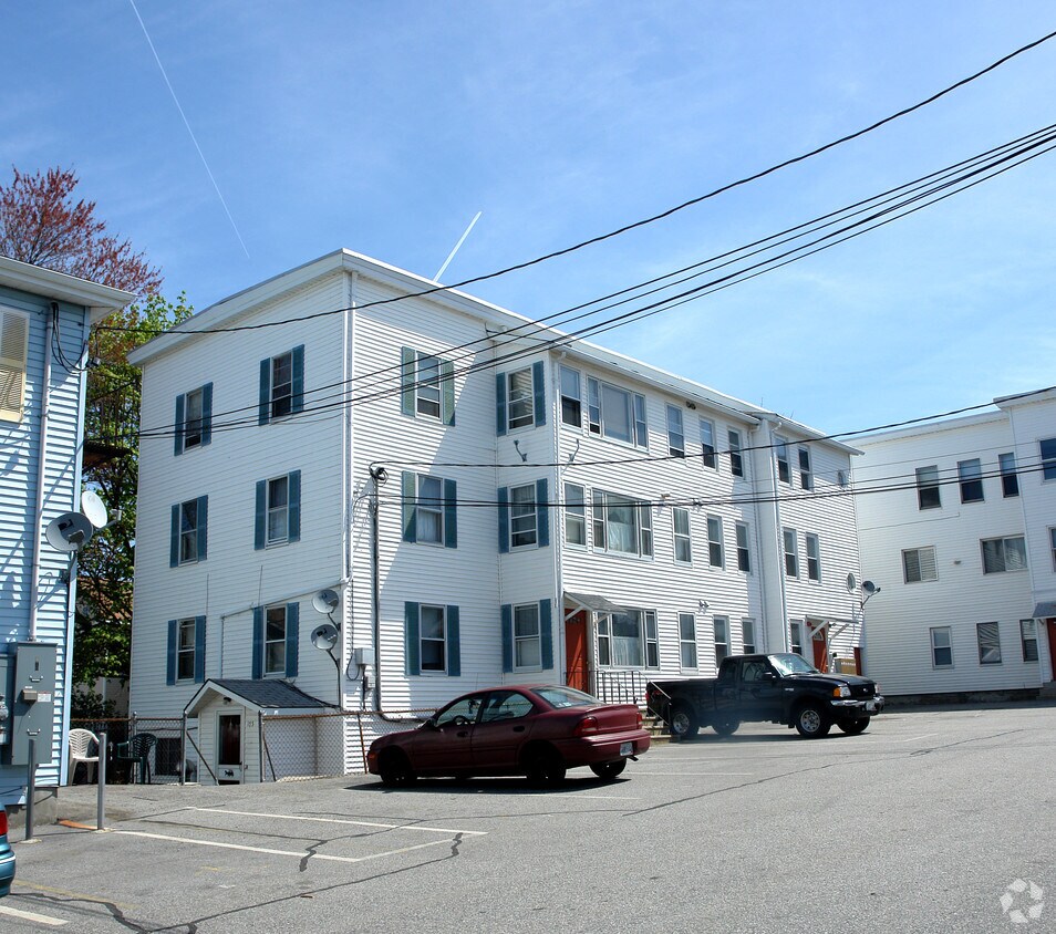 Building Photo - 171 Rathbun St