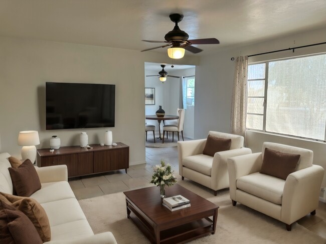 Photo - 2942 W Butler Dr (Phoenix, AZ) House