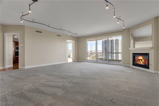 Foto del edificio - 2777 Paradise Rd