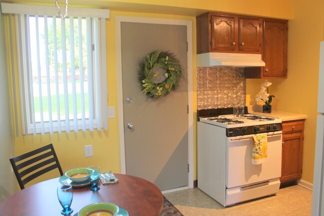 Foto del edificio - 1582 Randall Cir