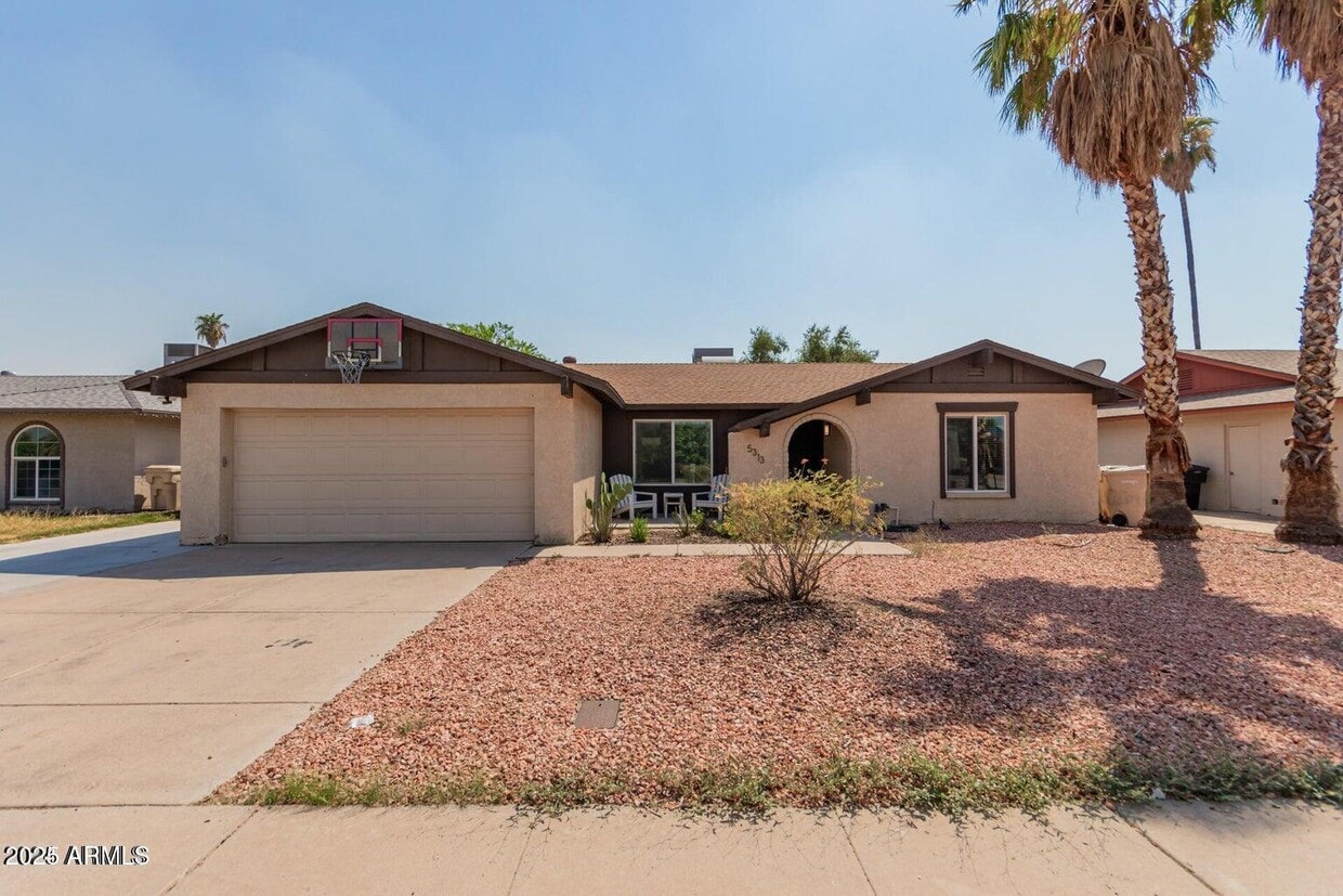 Primary Photo - 5313 W Mescal St