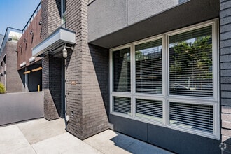 The Weddington photo'