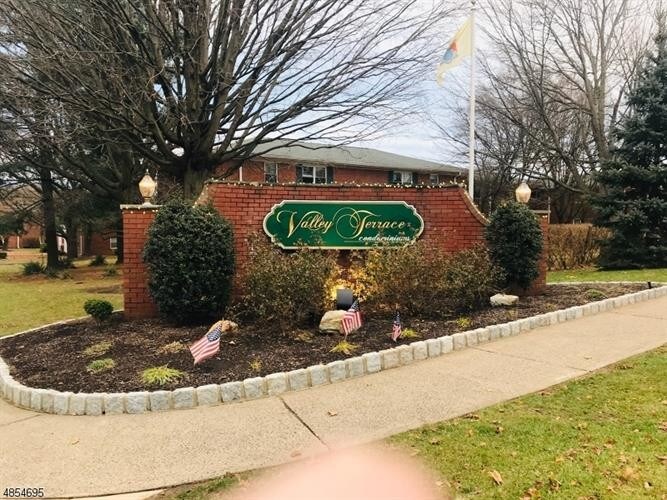 60 Knox Terrace Unit 1A, Wayne, NJ 07470 Condo for Rent in Wayne, NJ