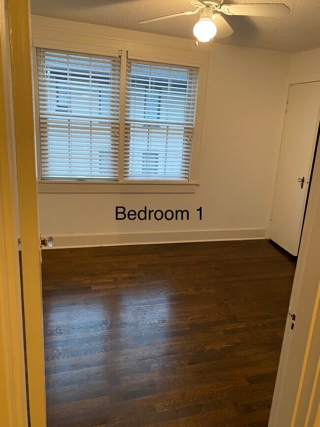 Foto del edificio - 2614 Belmont Blvd