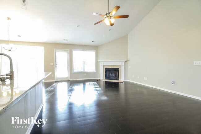 Building Photo - 3904 Melco Ct