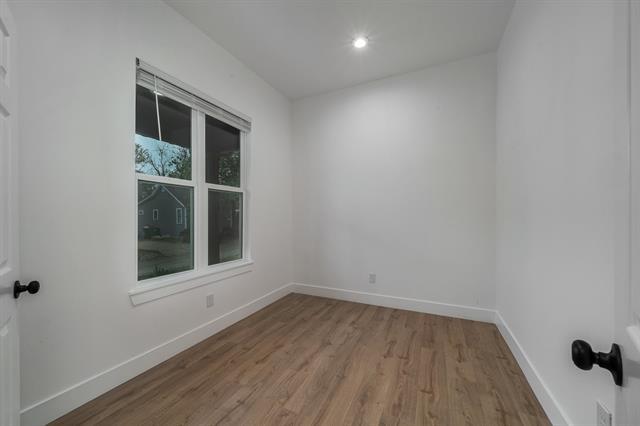 Foto del edificio - 406 Wolfe St