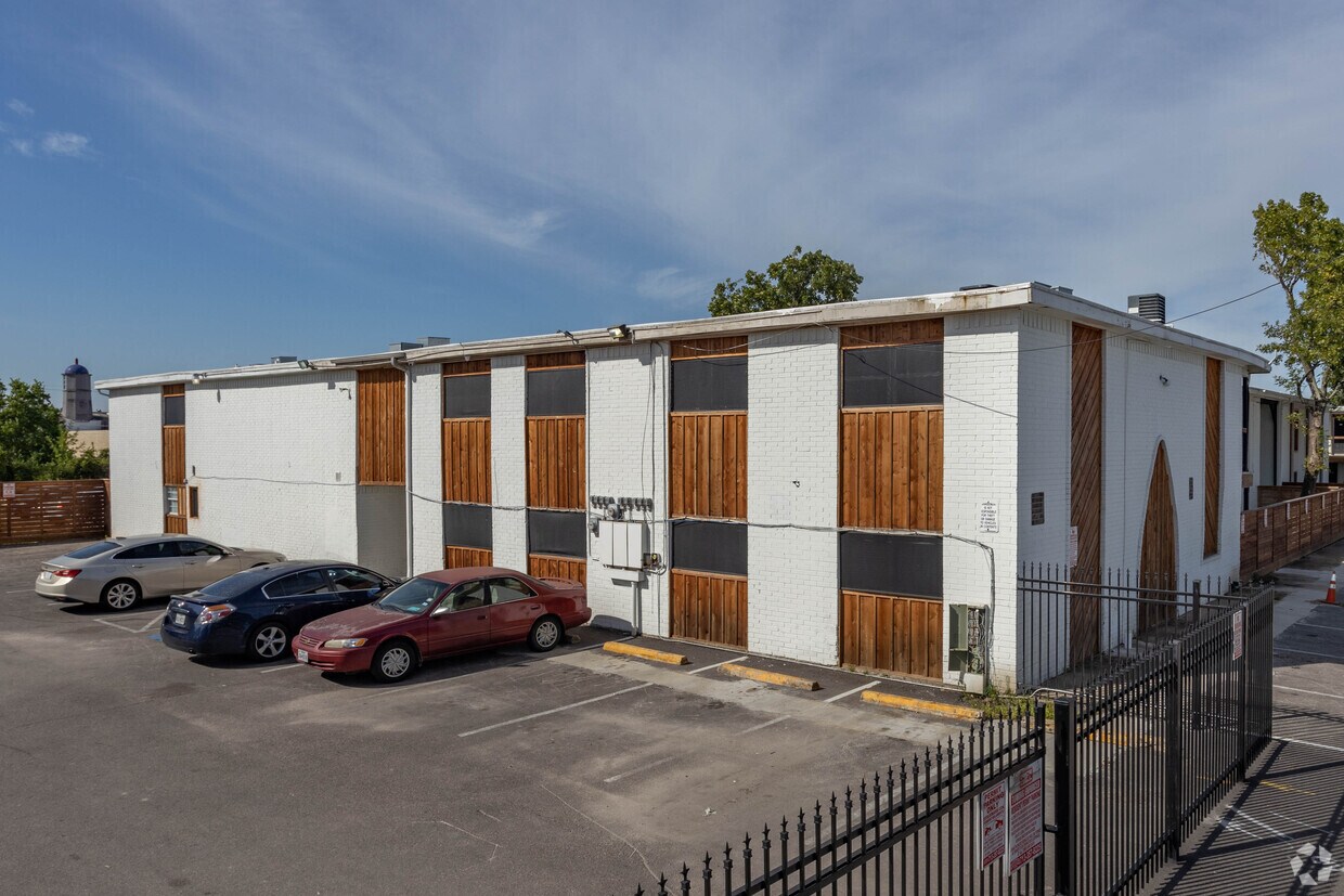 The Marisol Apartments Apartments 101 S Allen Genoa Rd South Houston