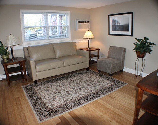 Stonehenge Apartments Londonderry Apartments Londonderry, NH