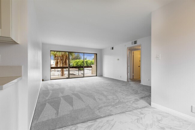 Foto del edificio - 12157 Moorpark St