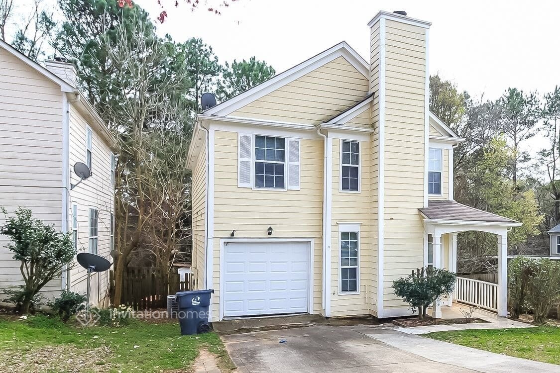 Primary Photo - 3210 Linden Dr