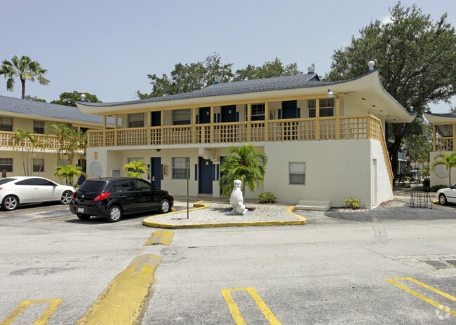 Building Photo - Jade Gardens Apartments