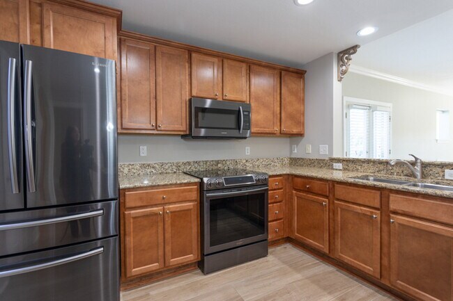 Building Photo - 300 Bella Harbor Ct