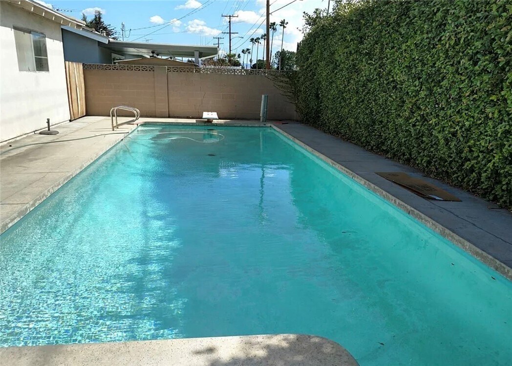 Foto principal - 632 Kenoak Dr