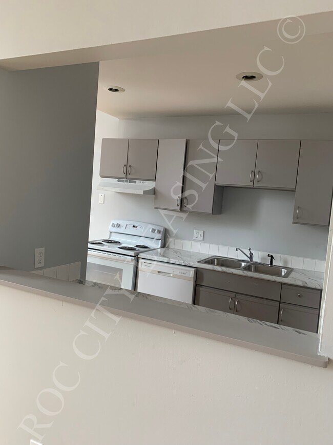 Foto del edificio - 214-216-216 Andrews St
