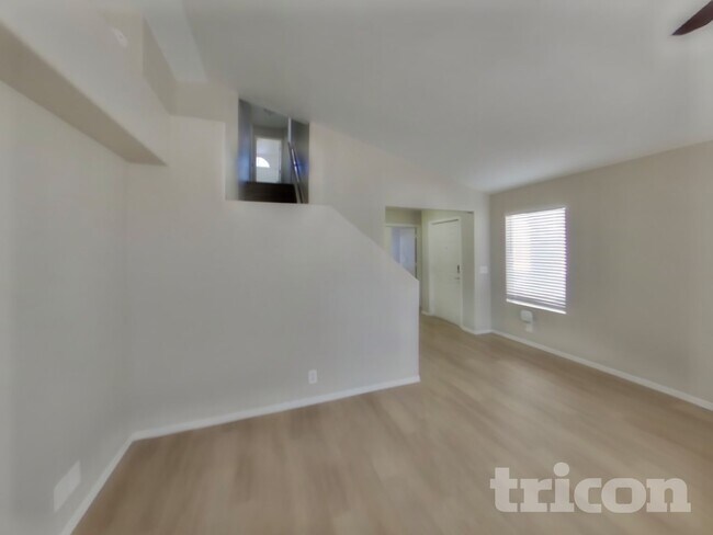 Foto del edificio - 7321 N 69th Ave