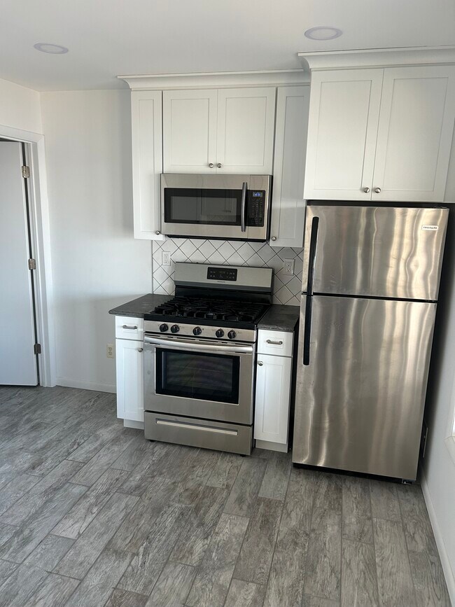 Foto del edificio - 46 S Bay Ave