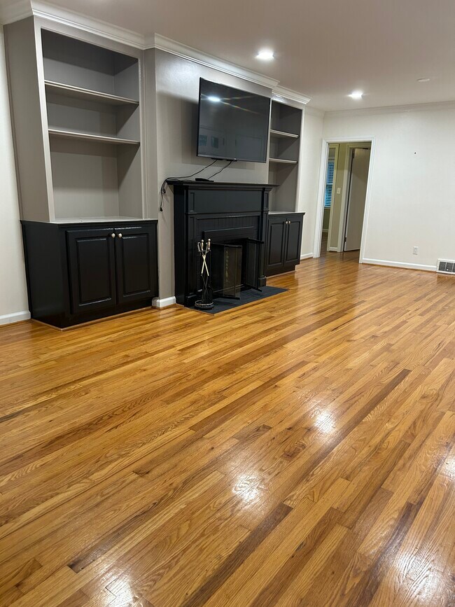 Foto del edificio - 10 Townview Rd SE