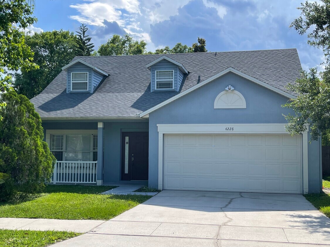 front entry - 4228 Boca Woods Dr