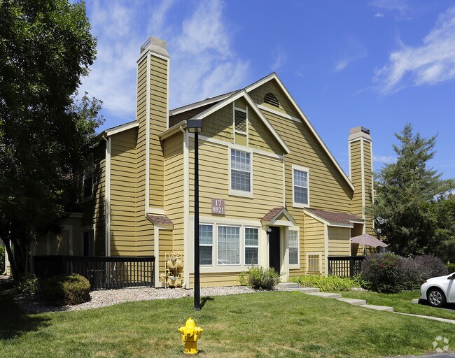 The Village on Cypress Rentals Thornton, CO