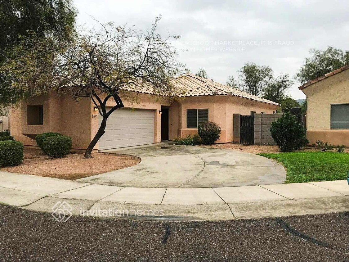 Foto principal - 2605 E Jessica Ln