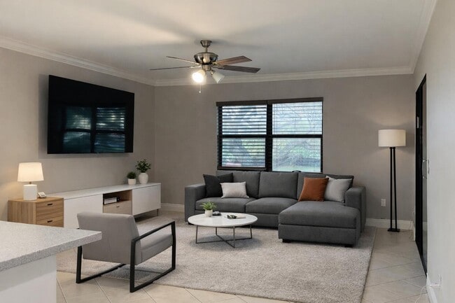 Building Photo - 9521 Boca Cove Cir