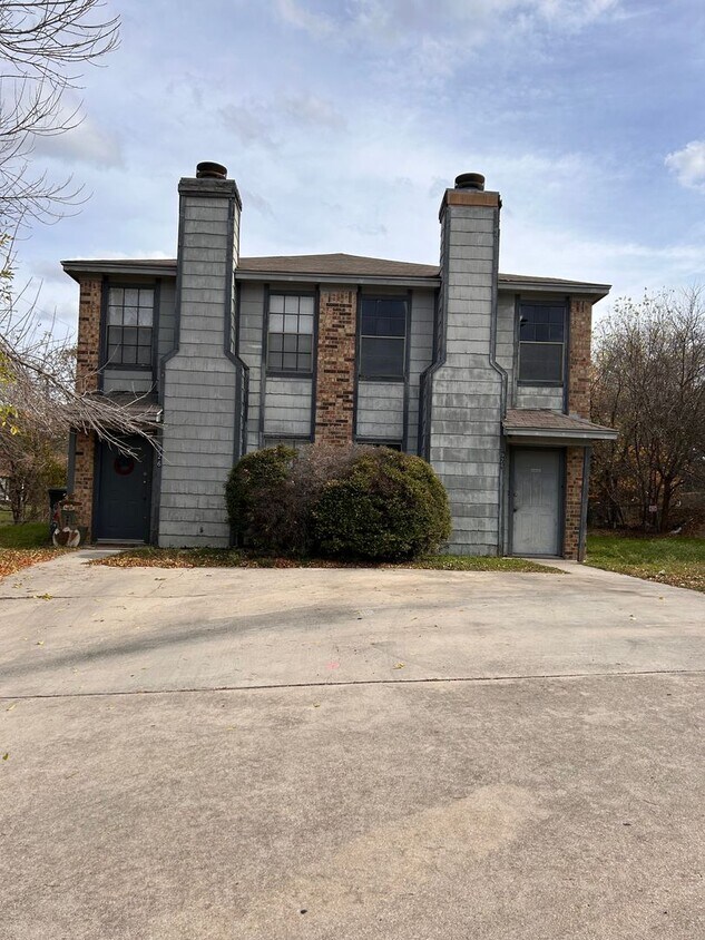 Primary Photo - City of Five Hills Townhome!