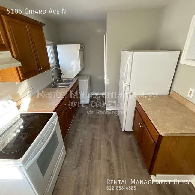 Foto del edificio - 5105 N Girard Ave