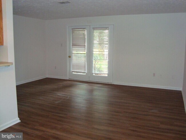 Building Photo - 18704 Caledonia Ct