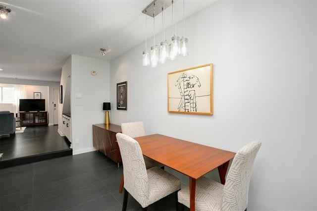 Foto del edificio - 4242 Buena Vista St