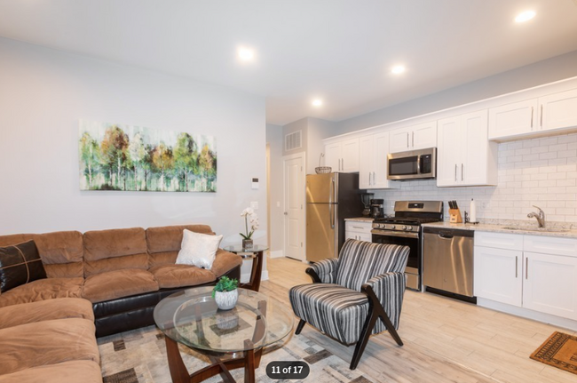 Foto del edificio - 4714 S Calumet Ave
