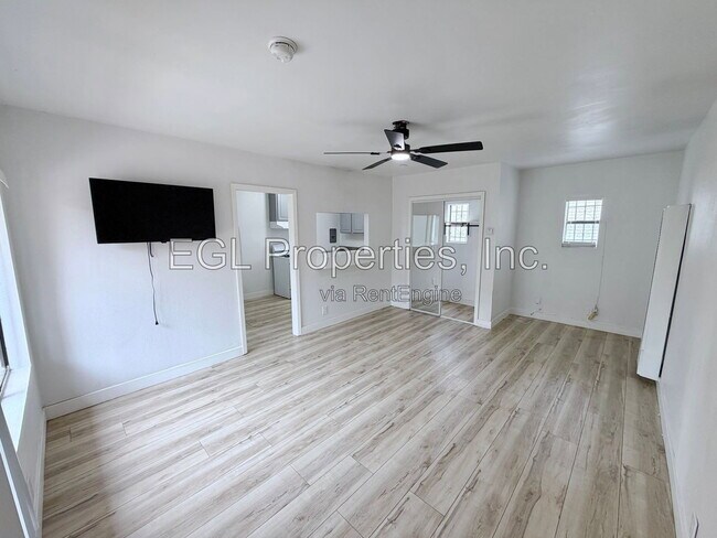 Foto del edificio - 2826 12th Ave