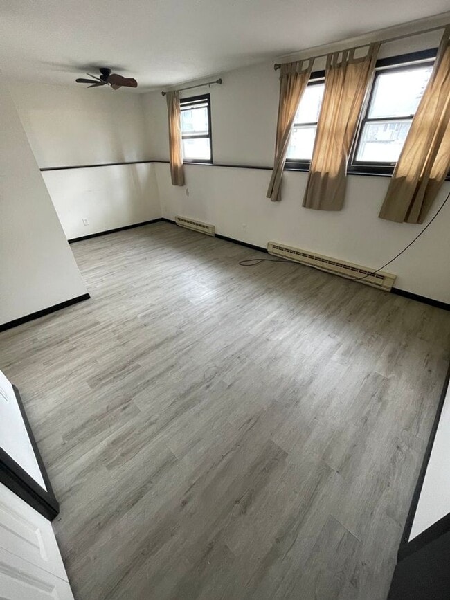 Building Photo - 20 Yawkey Ave