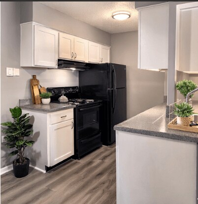 Foto del edificio - Knollwood Apartments