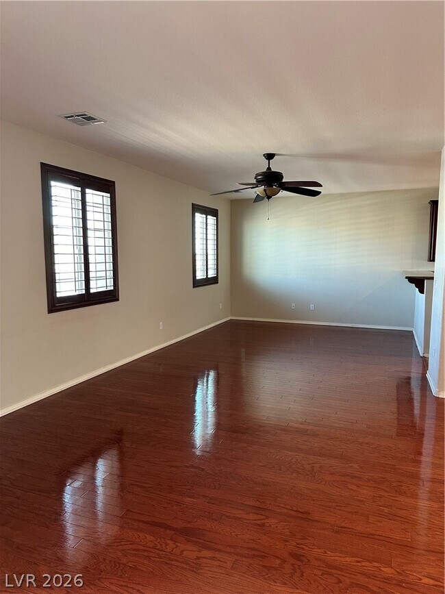 Foto del edificio - 4022 Sparrow Rock St