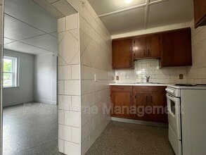 Building Photo - 2481 Old Philadelphia Pike