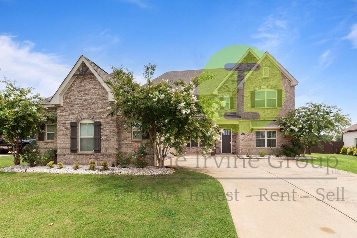 Foto principal - 5 Bedroom, 3.5 bath Rental Available in Gl...