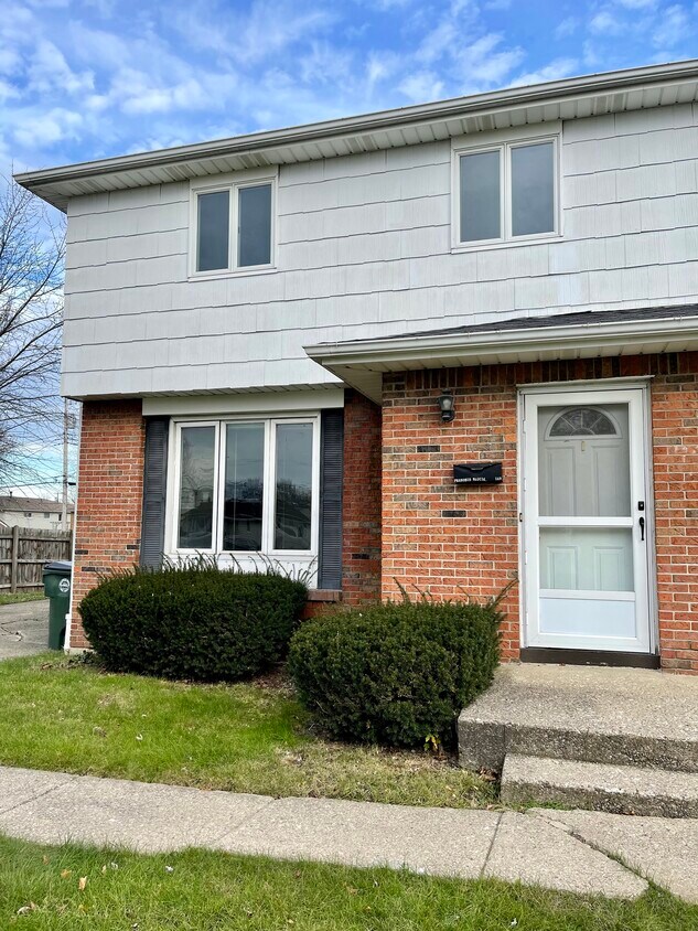 149 Argus Dr, Depew, NY 14043 House Rental in Depew, NY