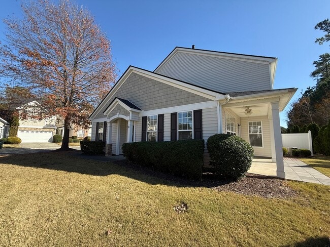 Building Photo - Stunning 2BD, 2.5BA Morrisville Home in a Prime Location Near Interstates, RDU Airport, and RTP