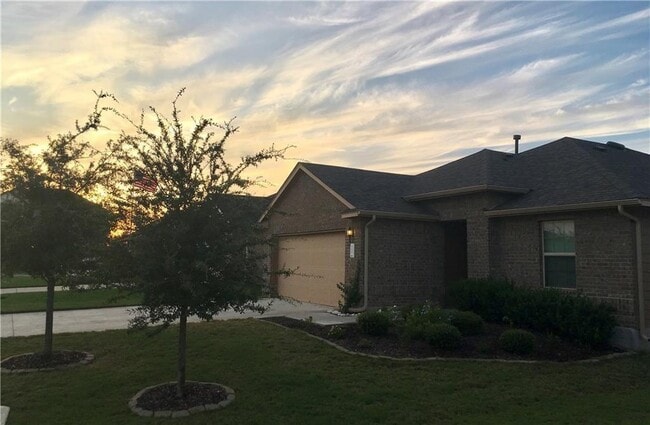 Building Photo - 112 Beargrass Dr