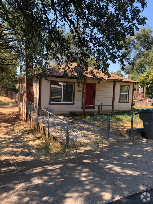 Duplex for Rent in Shasta Lake, CA 12 Rentals
