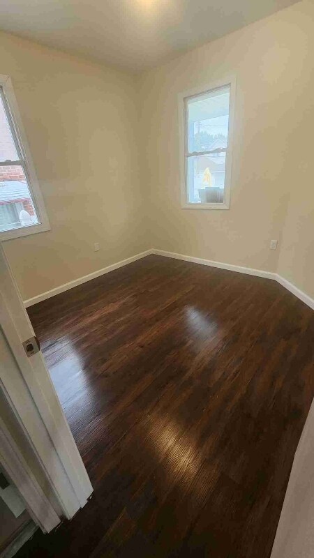 Building Photo - 4485 W 136th St